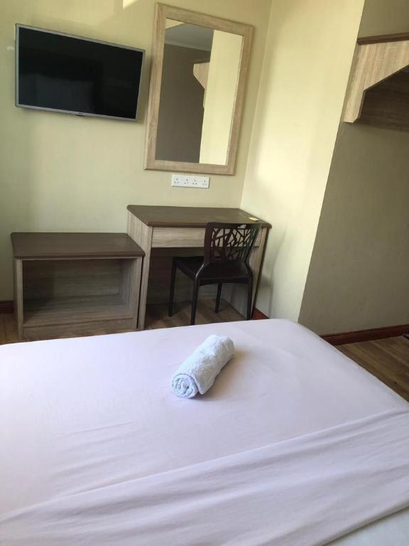 Hotel Perdana Лавас Экстерьер фото