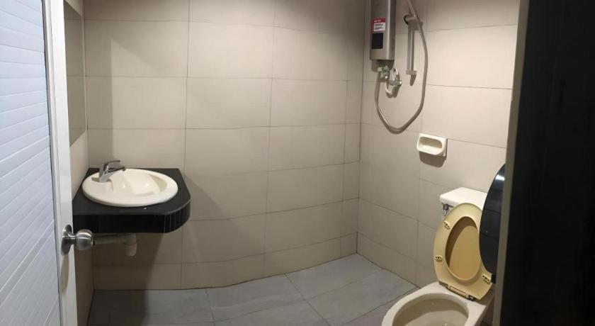 Hotel Perdana Лавас Экстерьер фото