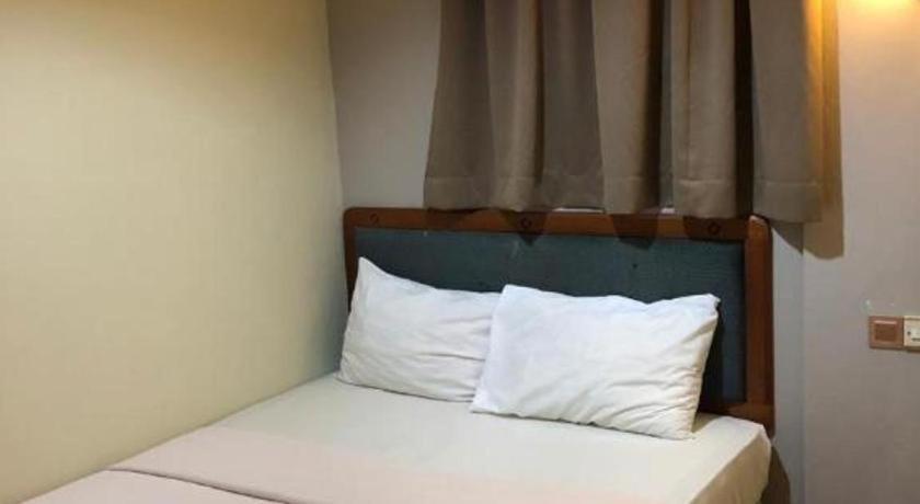 Hotel Perdana Лавас Экстерьер фото